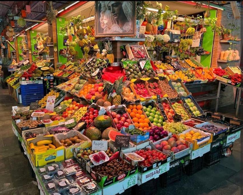 Tipico Y Pintoresco Patio De Vecinos, Con Encanto Sevilla Eksteriør bilde